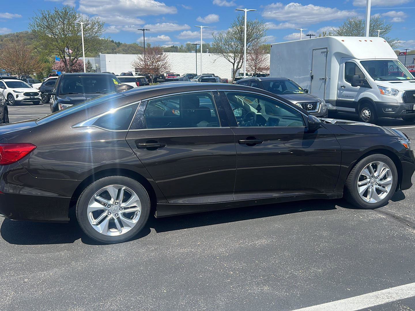 Used 2018 Honda Accord LX image 4