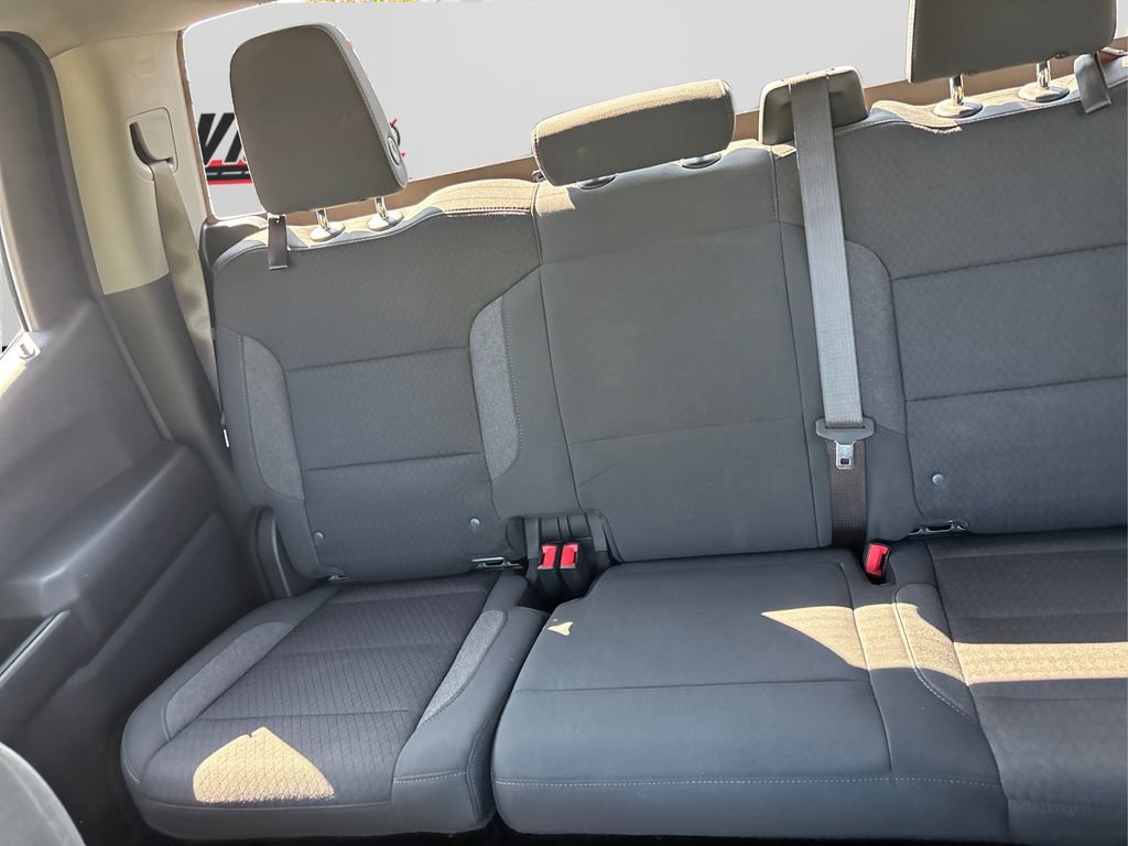 Used 2023 Chevrolet Silverado 1500 Custom image 19