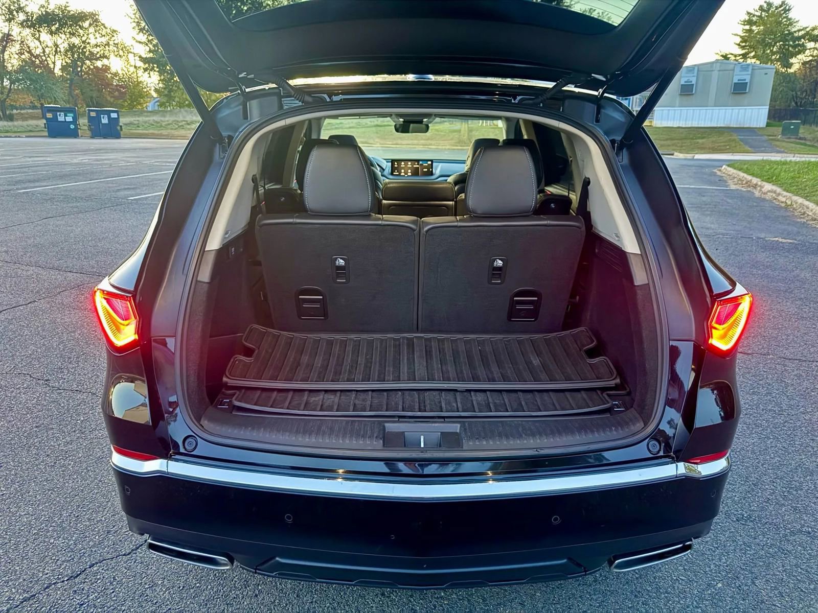 Used 2023 Acura MDX SH-AWD w/ Technology Package image 18