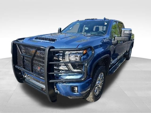 Used 2025 Chevrolet Silverado 3500 High Country w/ High Country Premium Package AWD/4WD image 2