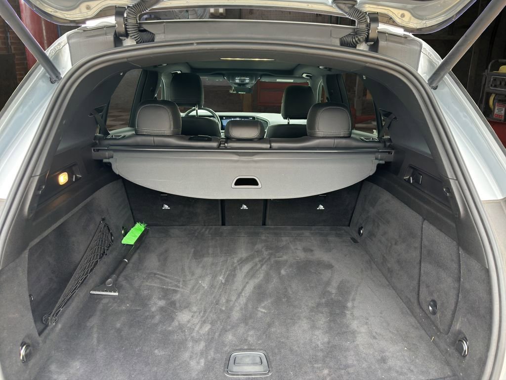 Used 2025 Mercedes-Benz GLE 350 4MATIC image 9