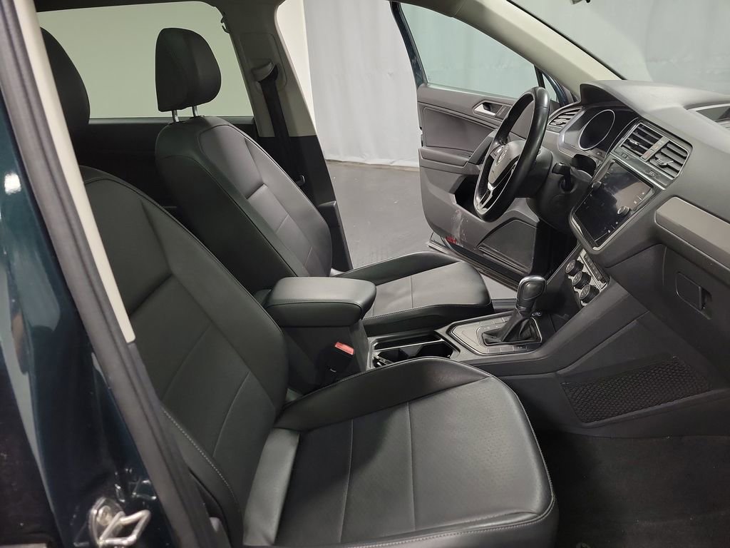 Used 2019 Volkswagen Tiguan SE FWD image 20