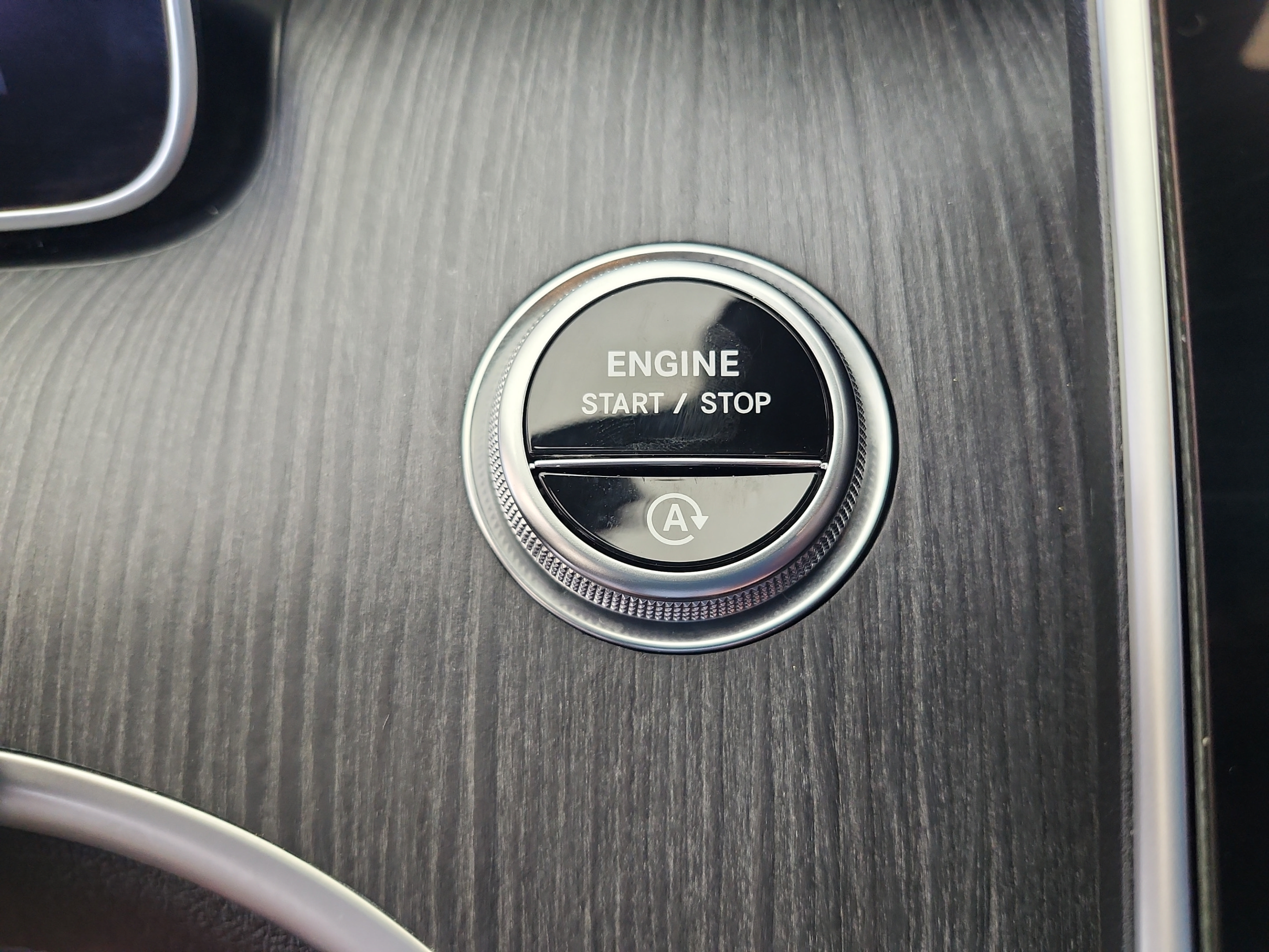 Used 2024 Mercedes-Benz C 300 Sedan image 29