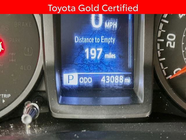 Certified 2022 Toyota Tacoma SR image 10
