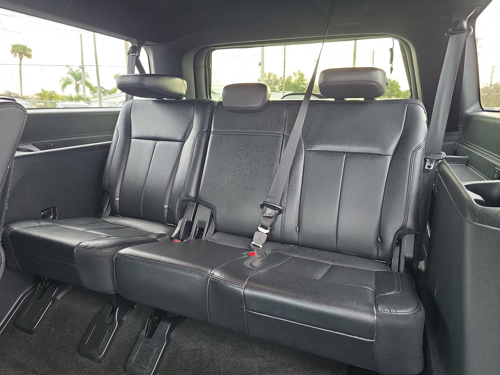 Used 2020 Ford Expedition Max XLT w/ Equipment Group 202A image 14