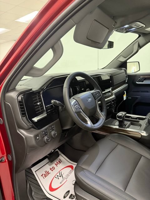 New 2026 Chevrolet Silverado 1500 RST w/ RST All Star Premium Package AWD/4WD image 13