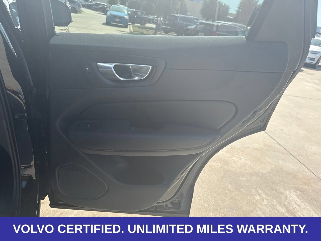 Certified 2024 Volvo XC60 B5 Plus w/ Protection Package Premier AWD/4WD image 14