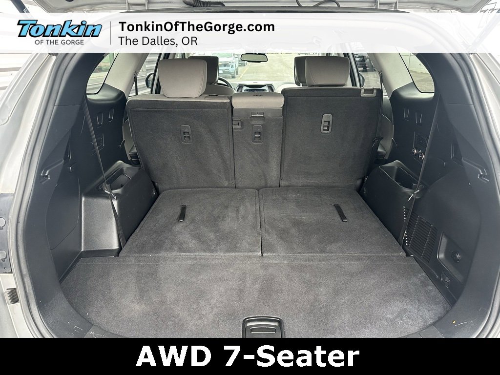 Used 2018 Hyundai Santa Fe SE image 5