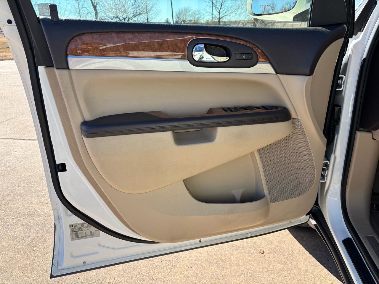 Used 2012 Buick Enclave Leather image 15