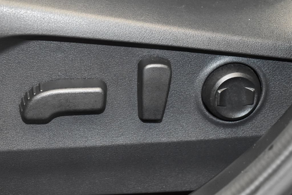 Used 2025 Subaru Outback Onyx Edition AWD/4WD image 16