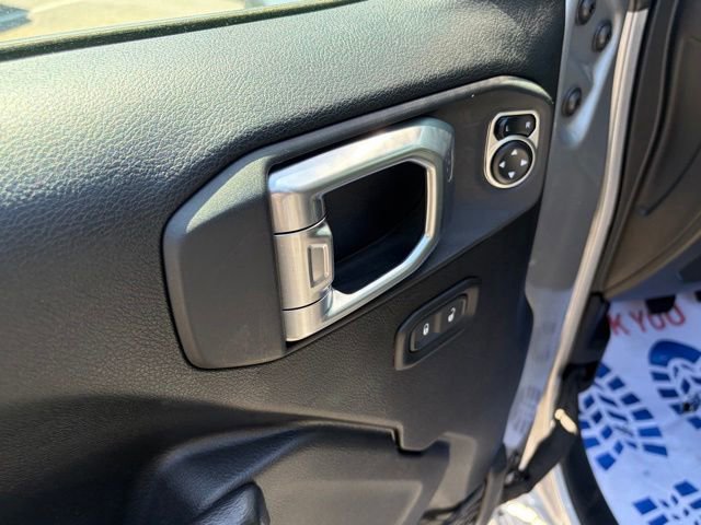 Used 2020 Jeep Wrangler Sport AWD/4WD image 13