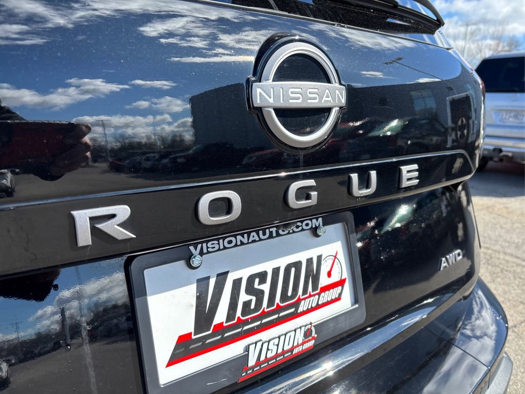 Certified 2025 Nissan Rogue S AWD/4WD image 14
