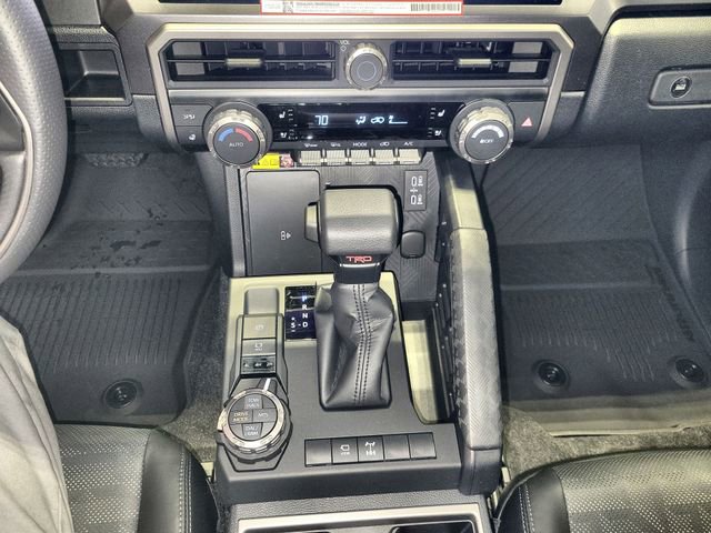 New 2026 Toyota 4Runner TRD Off-Road Premium AWD/4WD image 19