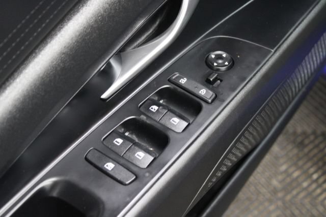 Used 2021 Hyundai Elantra SEL w/ Cargo Package FWD image 8