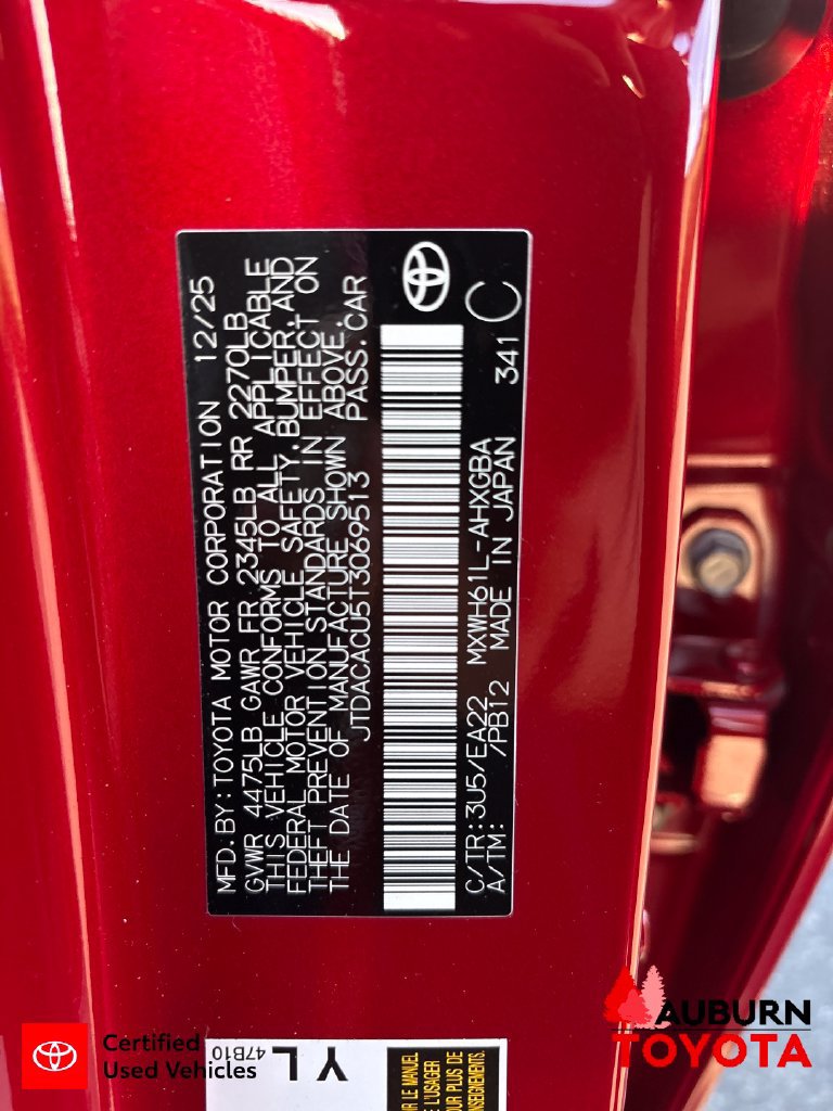Certified 2026 Toyota Prius Plug-In Hybrid FWD image 28