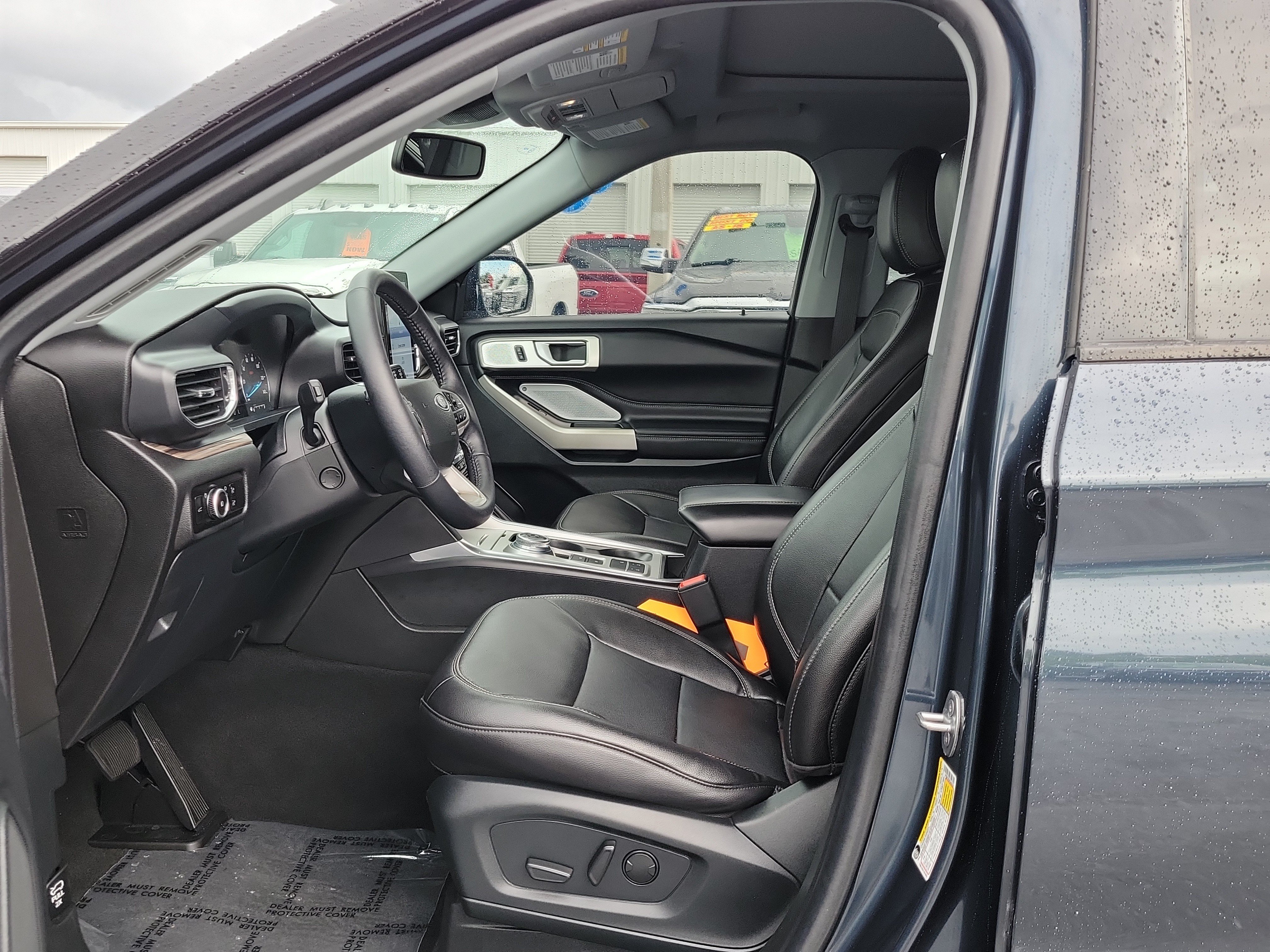 Certified 2023 Ford Explorer Limited w/ Limited Technology Package RWD image 22