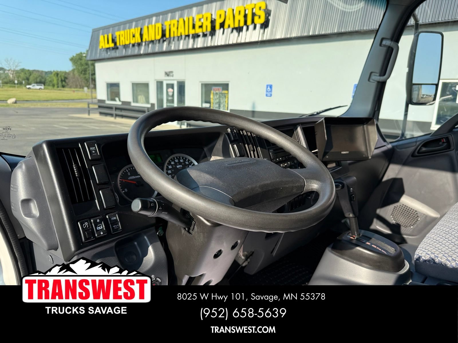 Used 2023 Chevrolet Low Cab Forward 5500XD RWD image 4