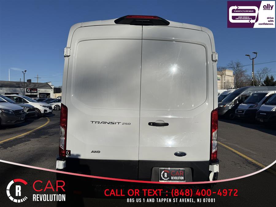 Used 2023 Ford Transit 250 Medium Roof AWD image 5