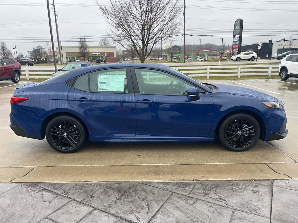 New 2026 Toyota Camry SE image 6