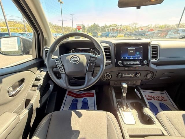 Certified 2024 Nissan Frontier SV w/ Technology Package image 22