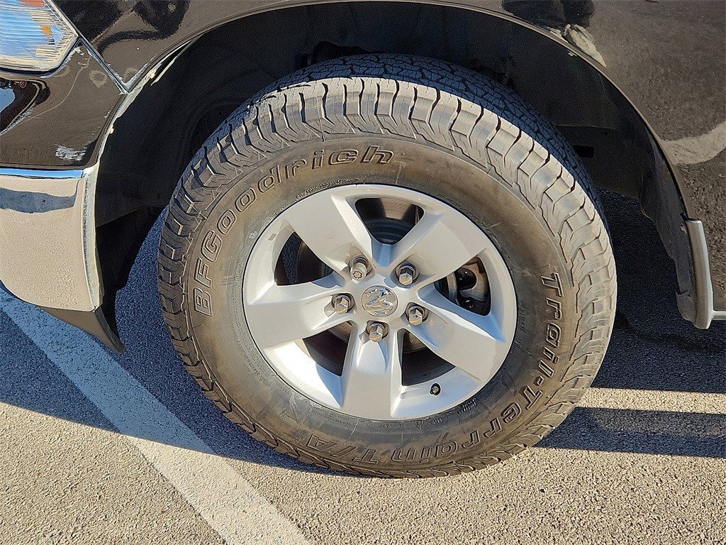 Used 2021 RAM 1500 Tradesman w/ Chrome Plus Package image 7