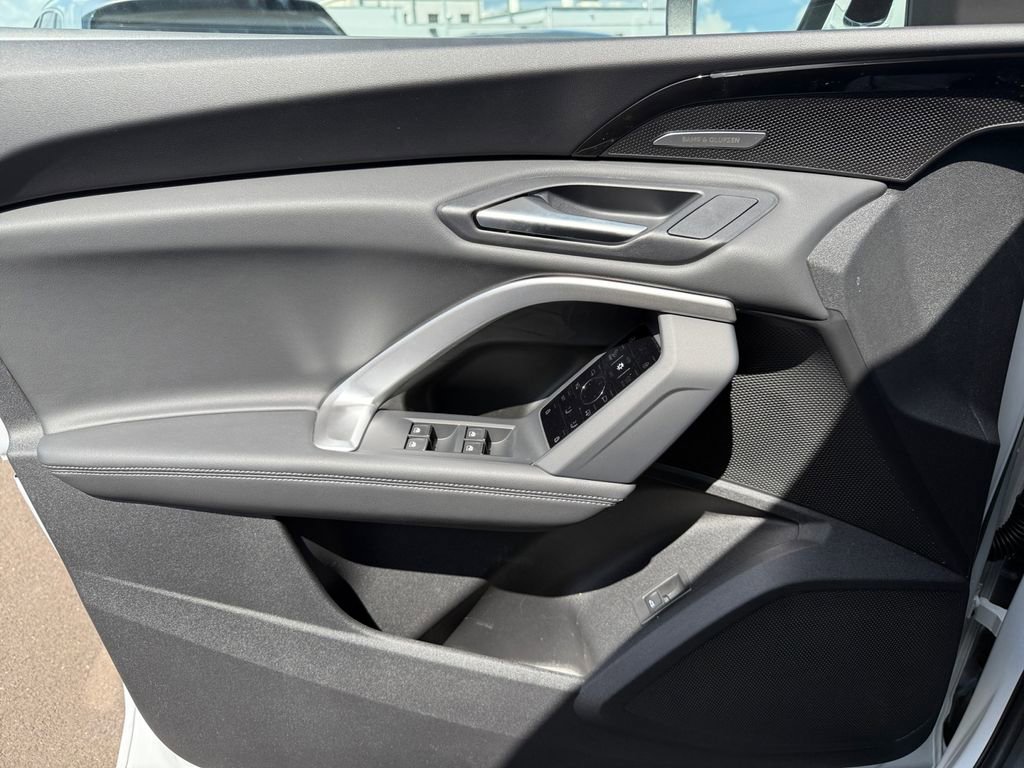 New 2025 Audi Q5 Premium Plus AWD/4WD image 25
