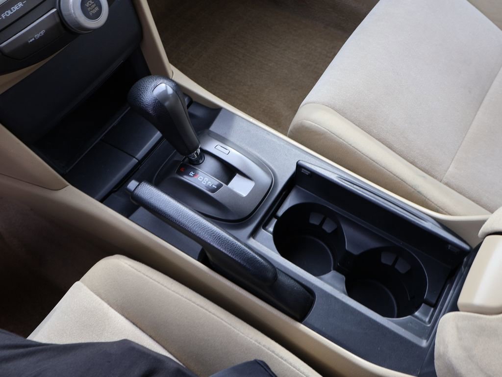 Used 2010 Honda Accord LX-P image 21