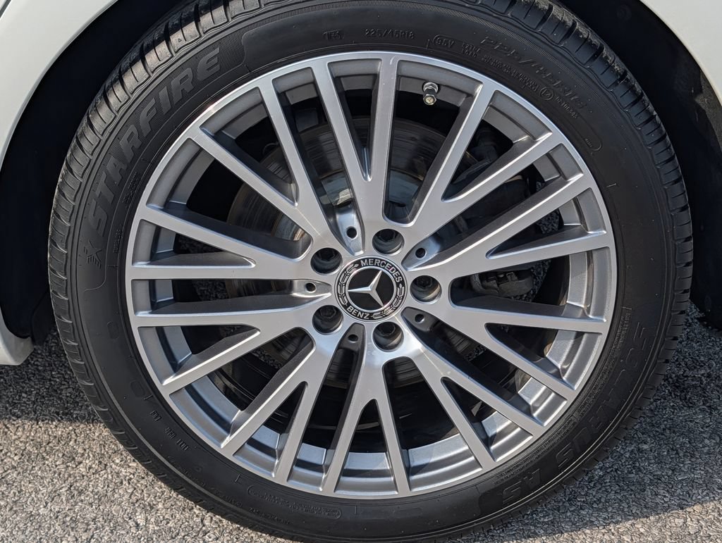 Used 2020 Mercedes-Benz CLA 250 image 11