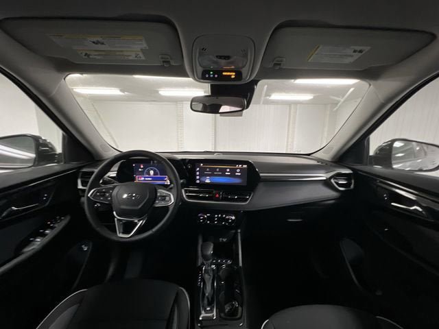 New 2026 Chevrolet TrailBlazer LT w/ Convenience Package FWD image 19