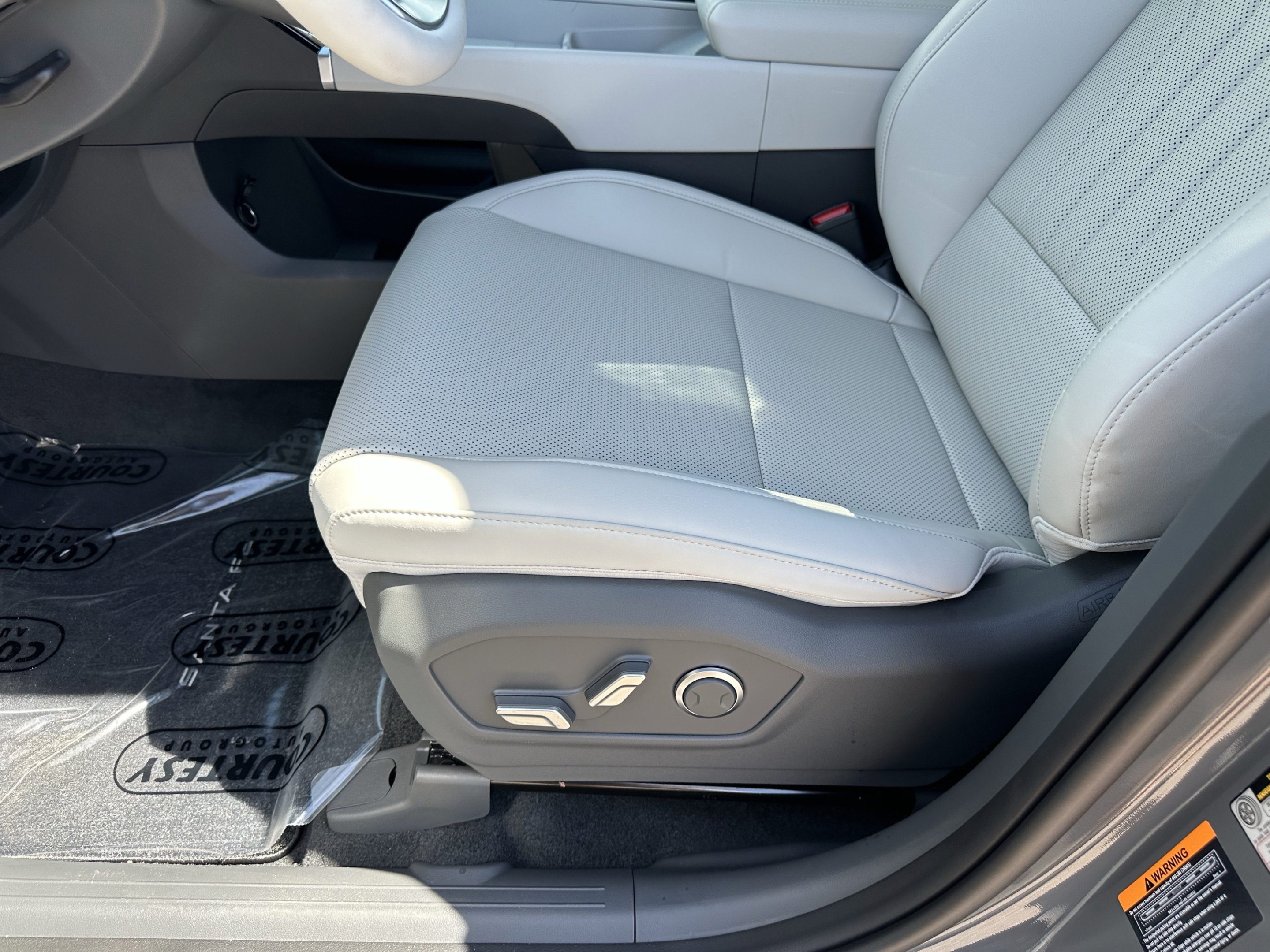 New 2027 Hyundai Santa Fe SEL FWD image 18