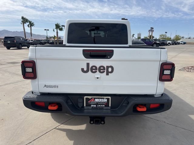 Certified 2020 Jeep Gladiator Mojave AWD/4WD image 4