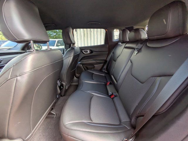 New 2026 Jeep Compass Latitude image 12