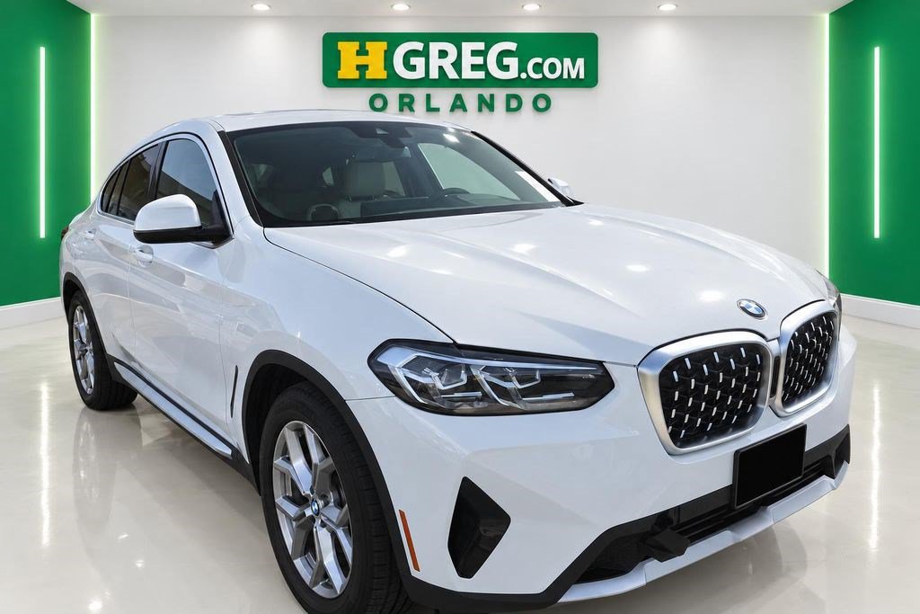 Used 2022 BMW X4 xDrive30i AWD/4WD image 4