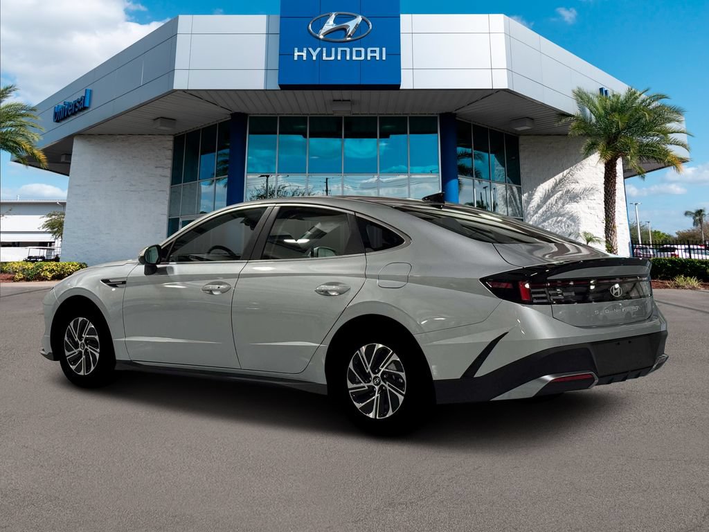 New 2026 Hyundai Sonata Blue FWD image 5