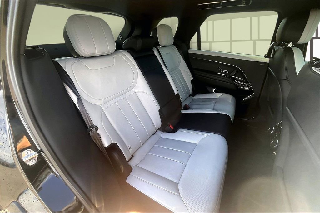 Used 2024 Land Rover Range Rover Sport Dynamic SE image 28