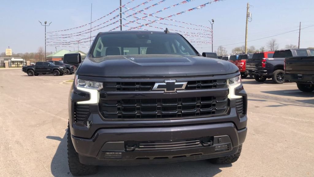Used 2023 Chevrolet Silverado 1500 RST w/ Convenience Package II AWD/4WD image 3