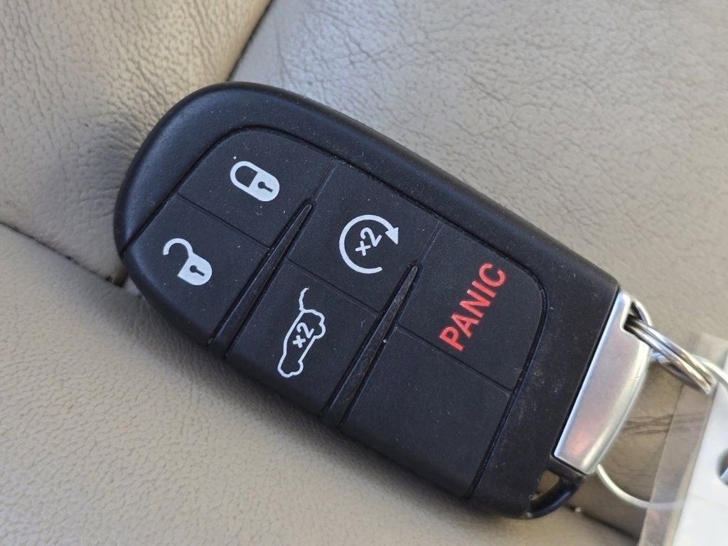 Used 2014 Jeep Grand Cherokee Limited AWD/4WD image 49