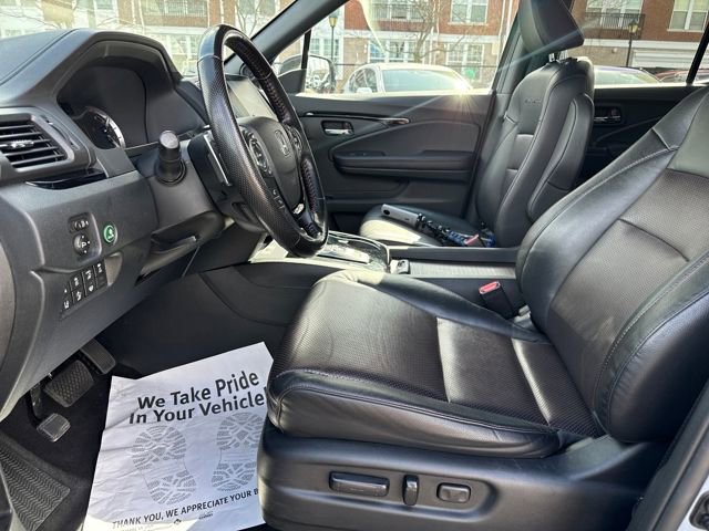 Certified 2023 Honda Ridgeline Black Edition image 3