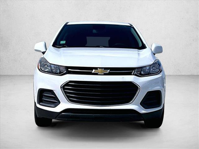 Used 2021 Chevrolet Trax LS w/ Tint and Cruise Package FWD image 3