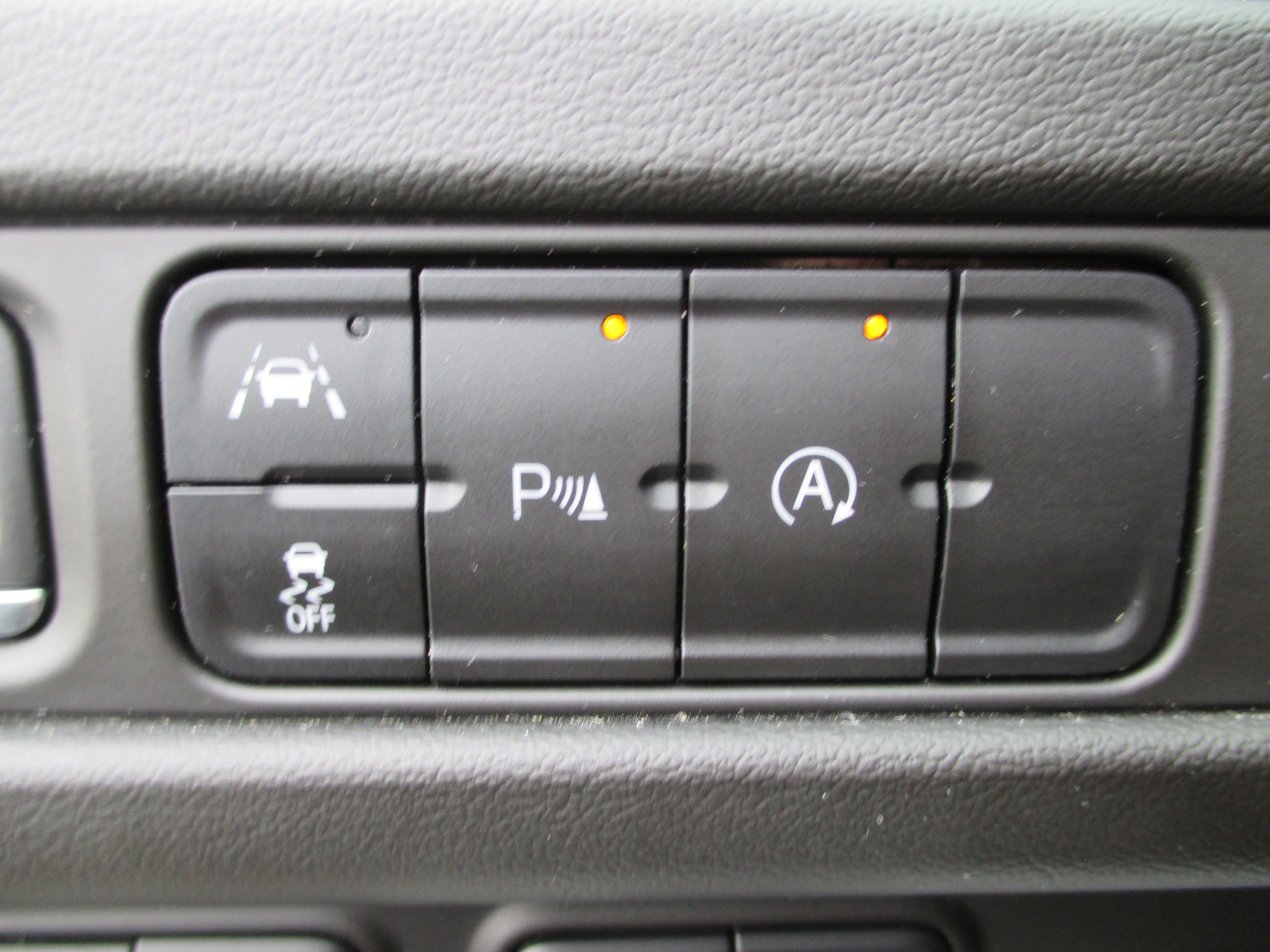 Used 2024 Chevrolet Tahoe LT AWD/4WD image 16