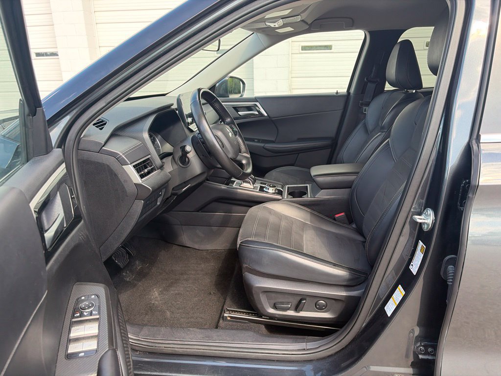 Used 2024 Mitsubishi Outlander SE FWD image 20