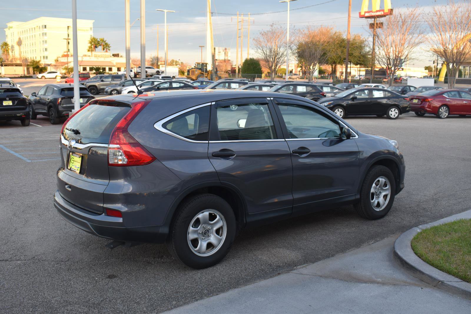 Used 2016 Honda CR-V LX image 6