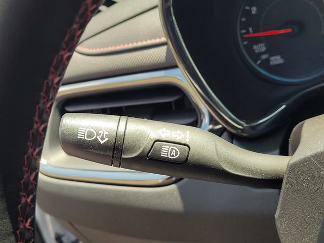 Used 2024 Chevrolet Equinox RS FWD image 17
