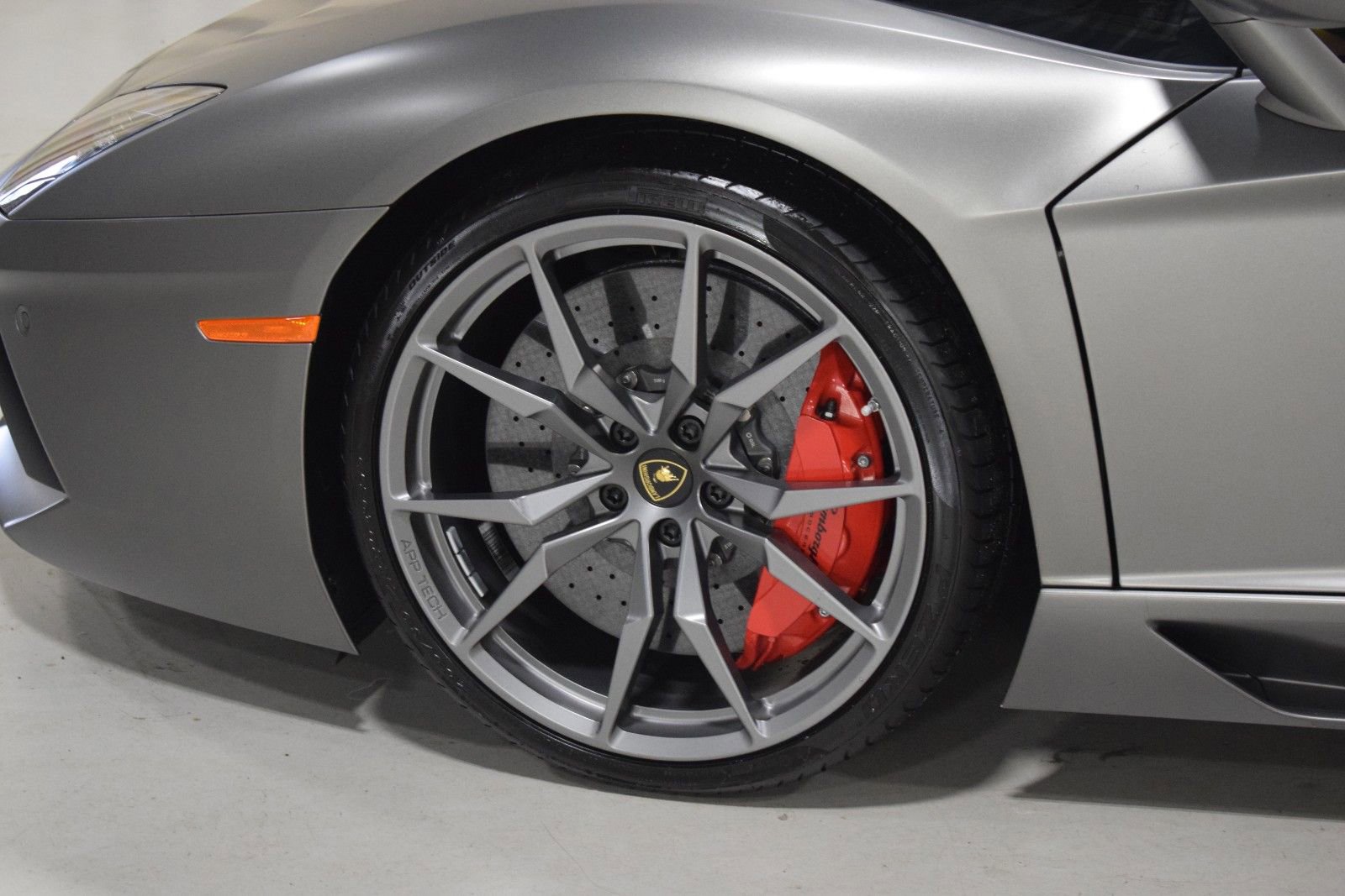 Used 2016 Lamborghini Aventador LP 700-4 AWD/4WD image 6