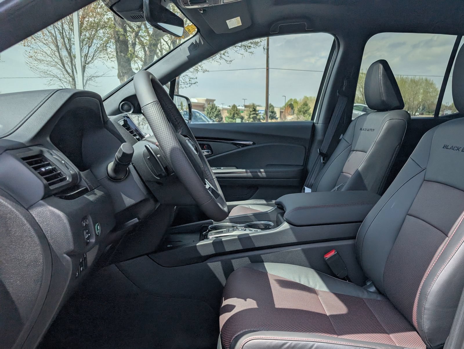New 2026 Honda Ridgeline Black Edition image 5