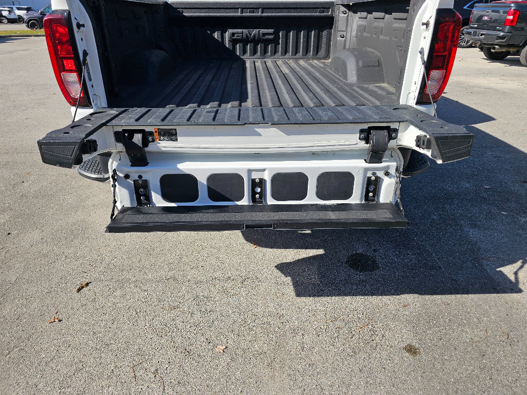 Used 2023 GMC Sierra 2500 SLE w/ SLE Convenience Package image 13