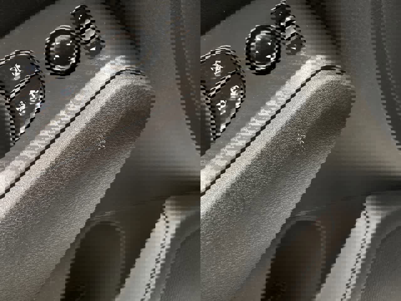 Used 2025 Nissan Altima 2.5 SV image 36