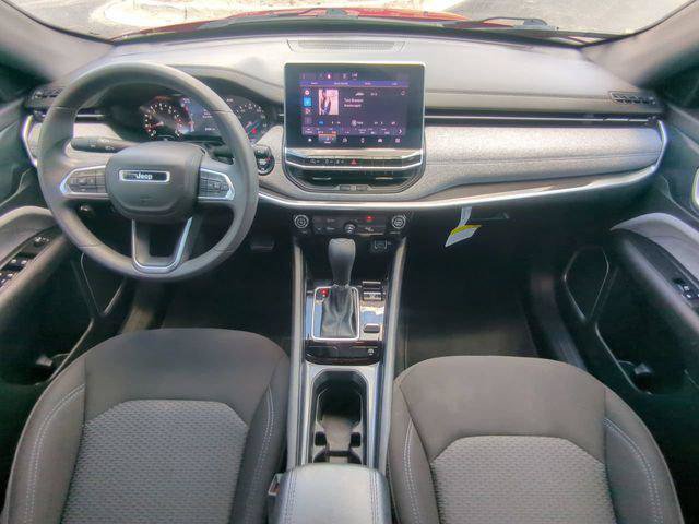 Certified 2023 Jeep Compass Sport AWD/4WD image 17