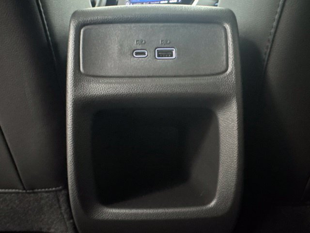New 2026 Chevrolet Trax LT w/ Sunroof Package FWD image 26