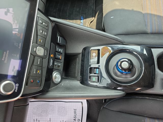 Used 2025 Nissan Leaf SV Plus FWD image 22